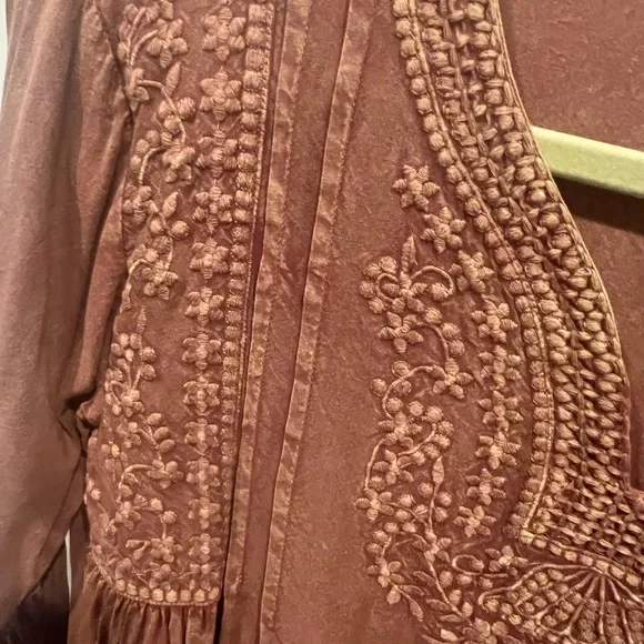 Solitaire brand, long sleeve, bohemian style blouse - Picture 3 of 7